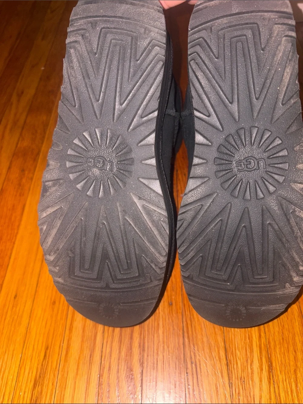 UGG soft black